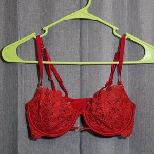 Red heart lace Victoria's Secret Bra 34 C